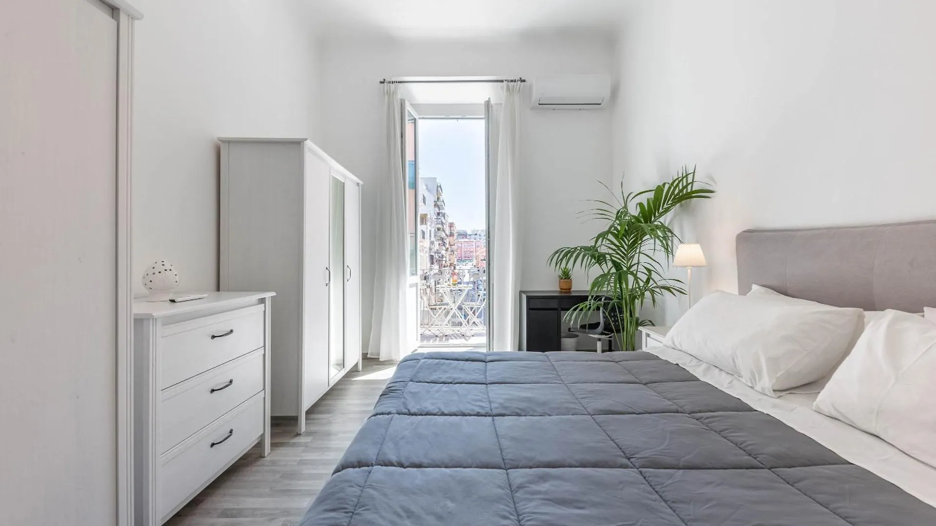 Sun House Apartment Bari