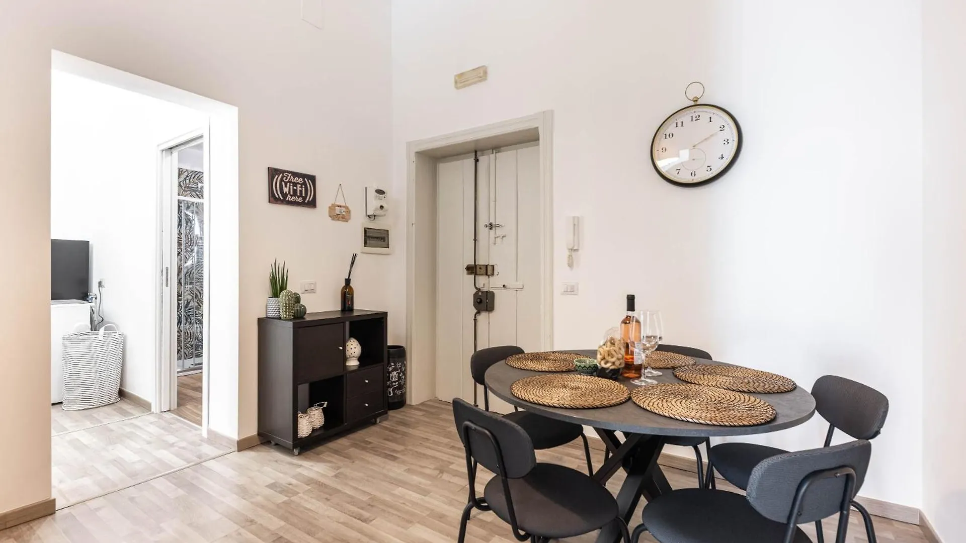 Sun House Apartment Bari
