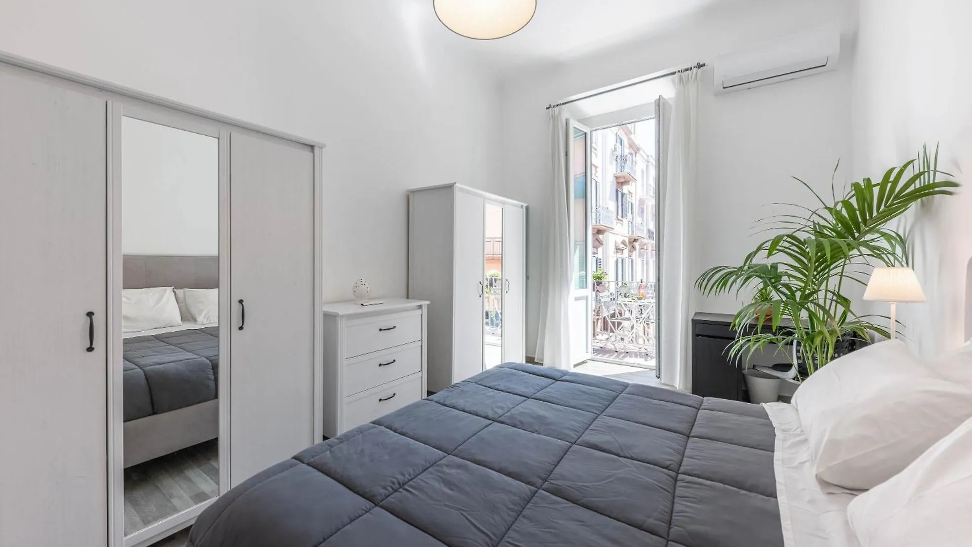 Sun House Apartment Bari Italy