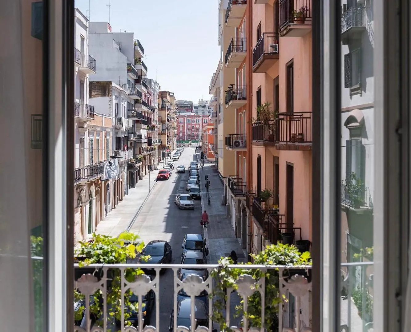 Sun House Apartment Bari 0*,  Italy